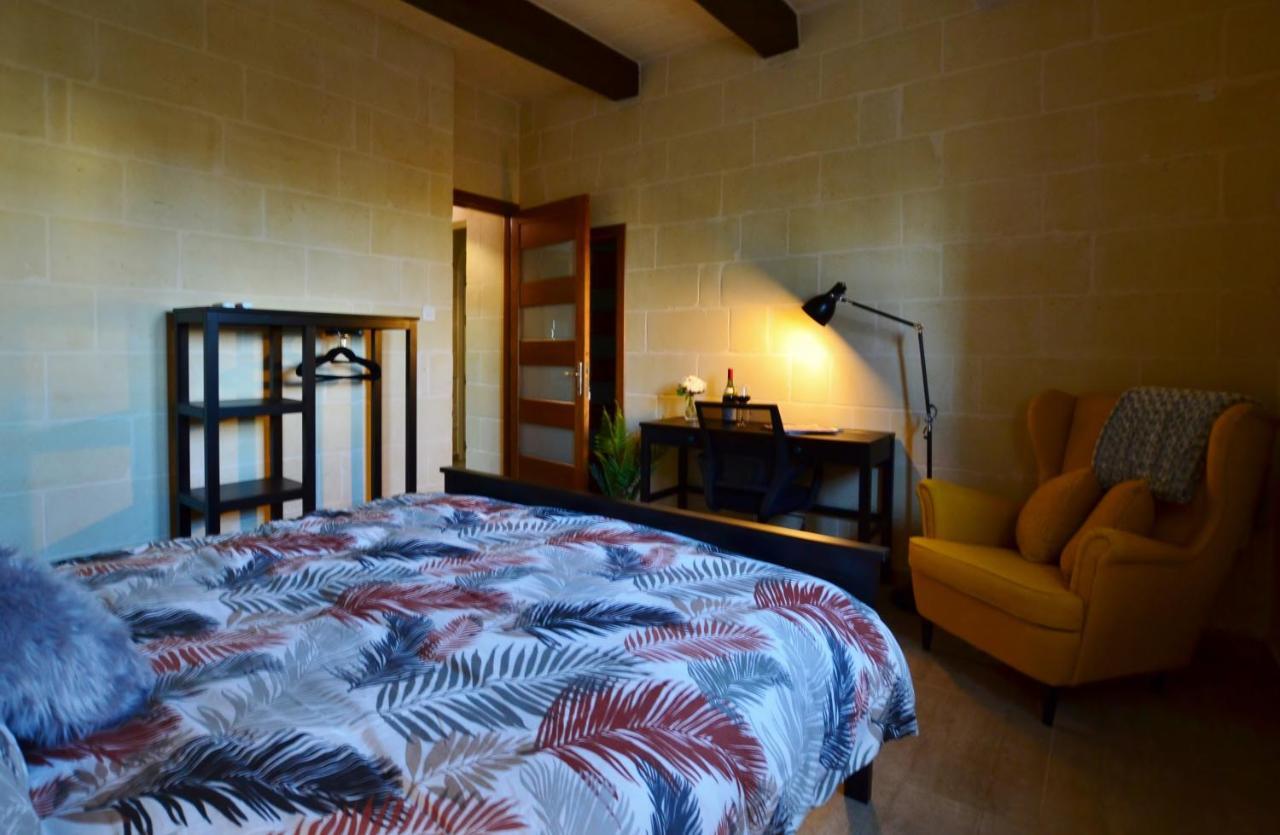 Willa Four Winds Farmhouse Birżebbuġa Zewnętrze zdjęcie